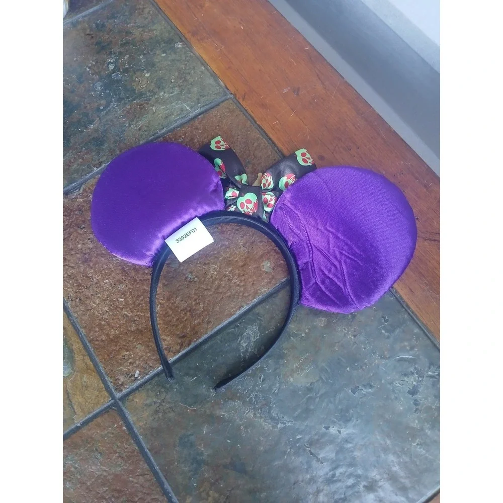 Disney Parks Snow White Evil‎ Queen Poison Apple Ears Headband Halloween 💖